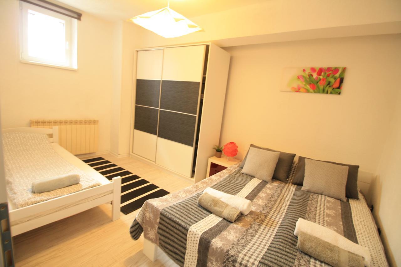 Apartment Marijin Dvor Deluxe SJJ Buitenkant foto